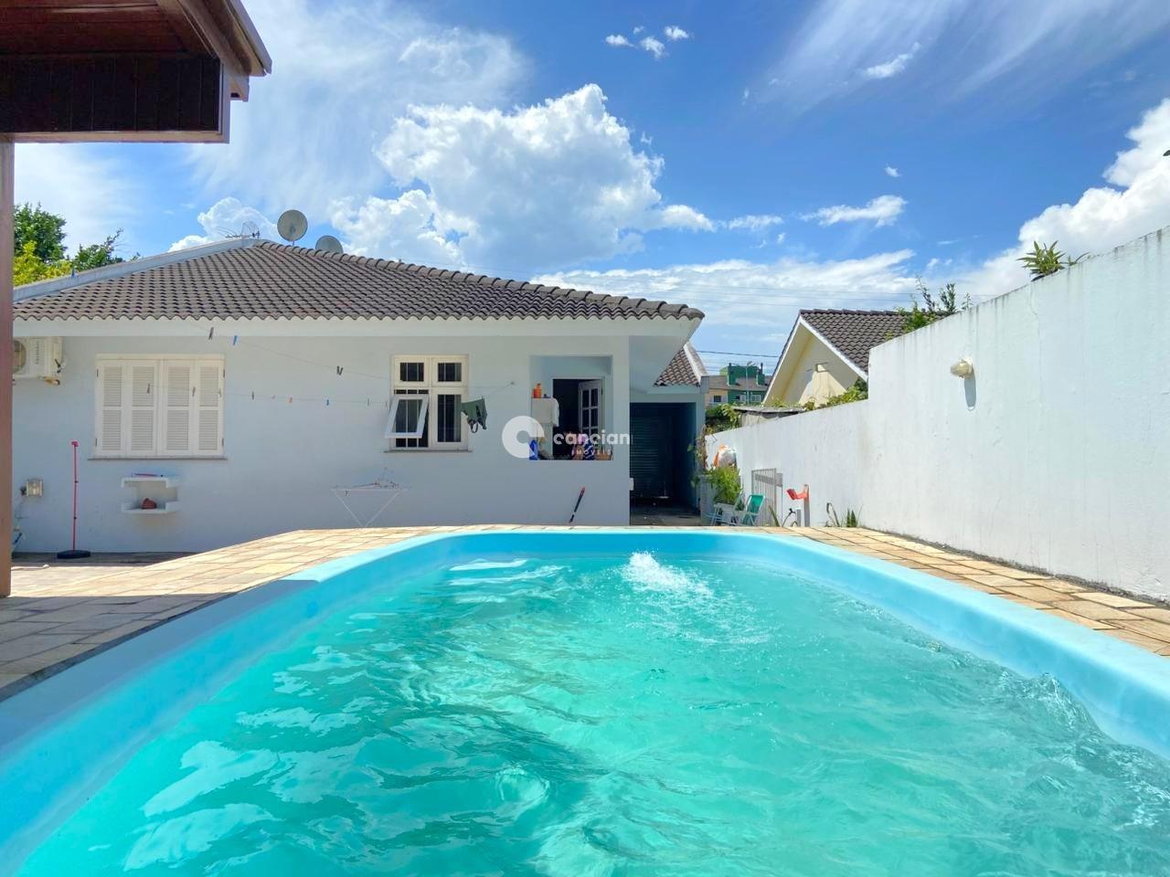 Casa à venda no Camobi: 