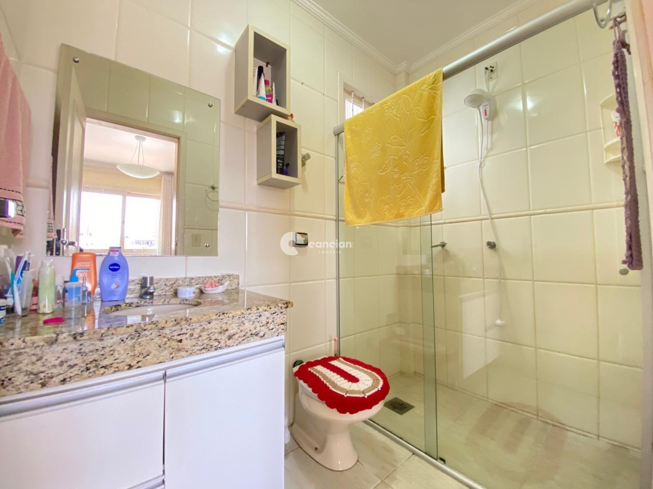 Casa à venda no Camobi: 