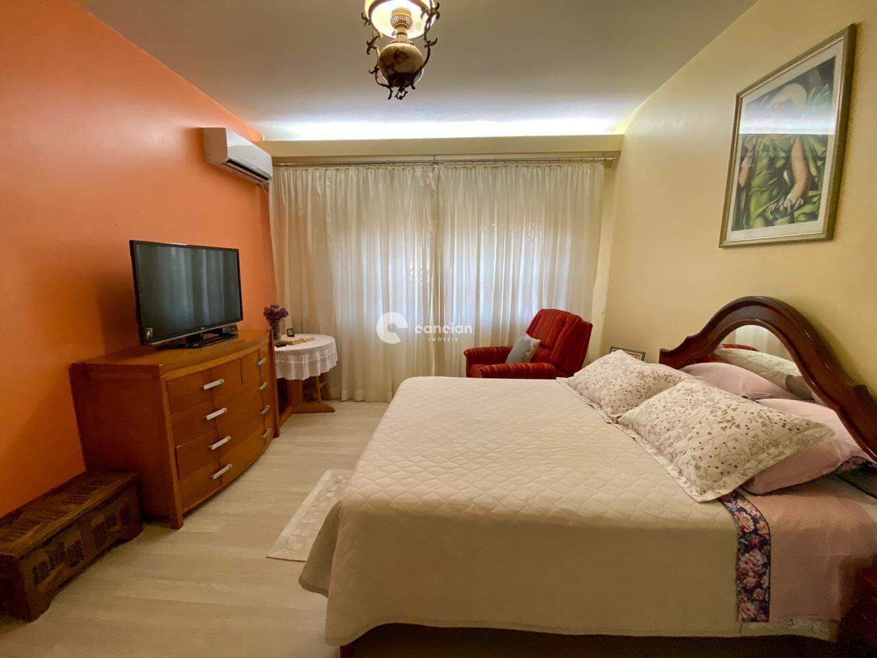 Casa à venda no Patronato: 
