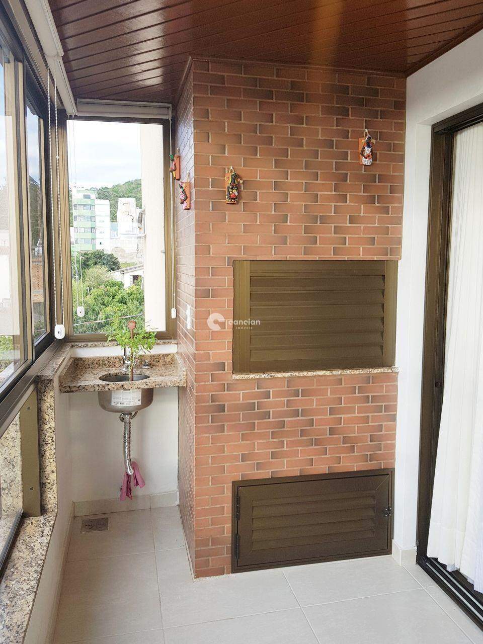 Apartamento à venda no Dom Antônio Reis: 