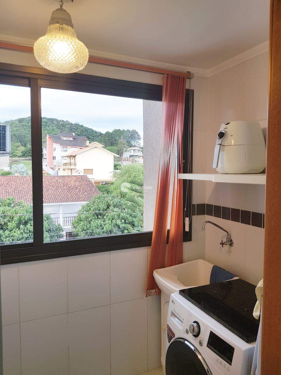 Apartamento à venda no Dom Antônio Reis: 