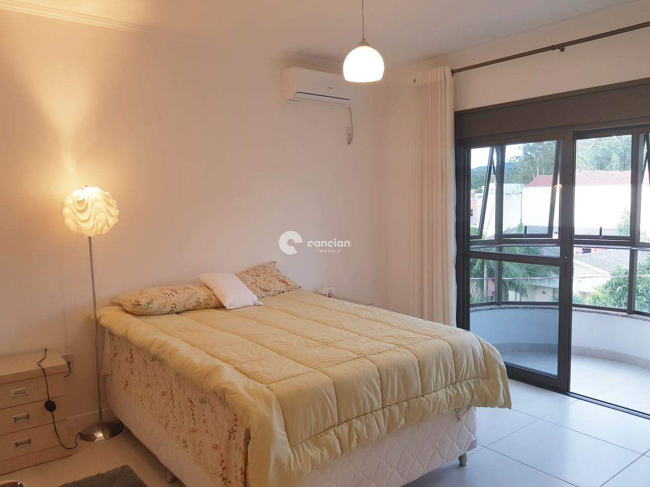 Apartamento à venda no Dom Antônio Reis: 