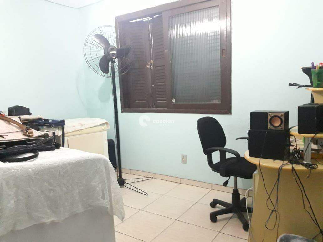 Casa à venda no Pinheiro Machado: 
