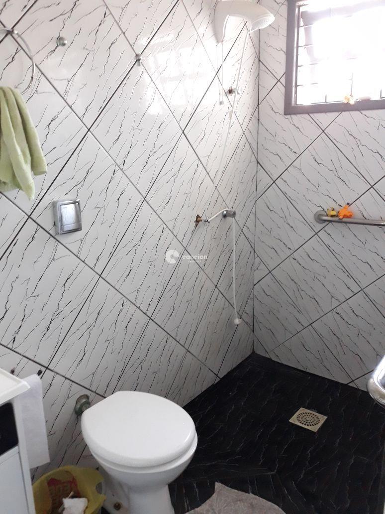 Casa à venda no Camobi: