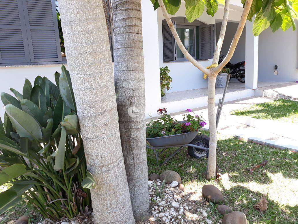 Casa à venda no Camobi:
