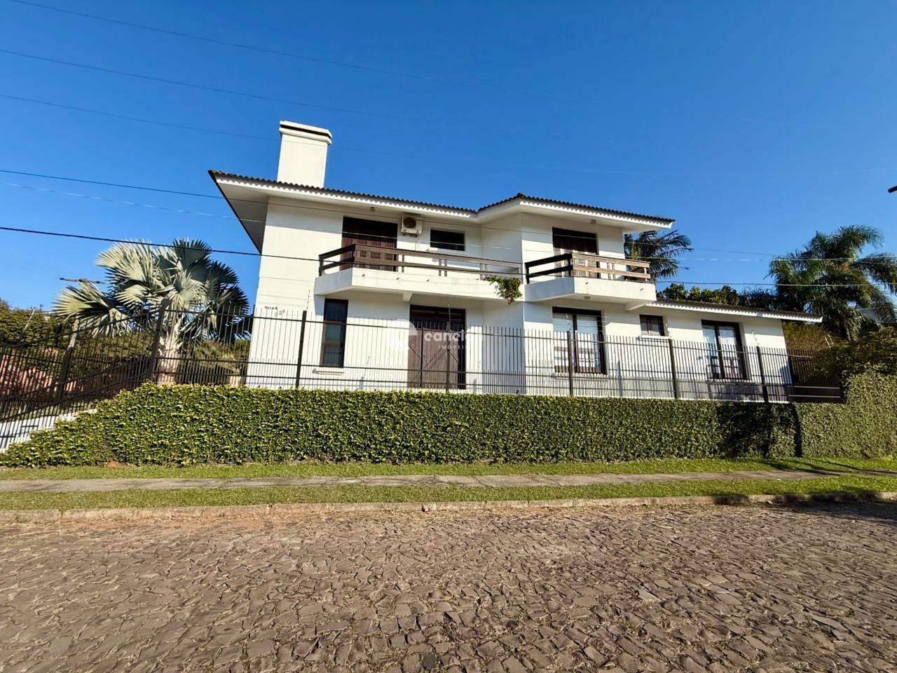 Casa à venda no Camobi: 