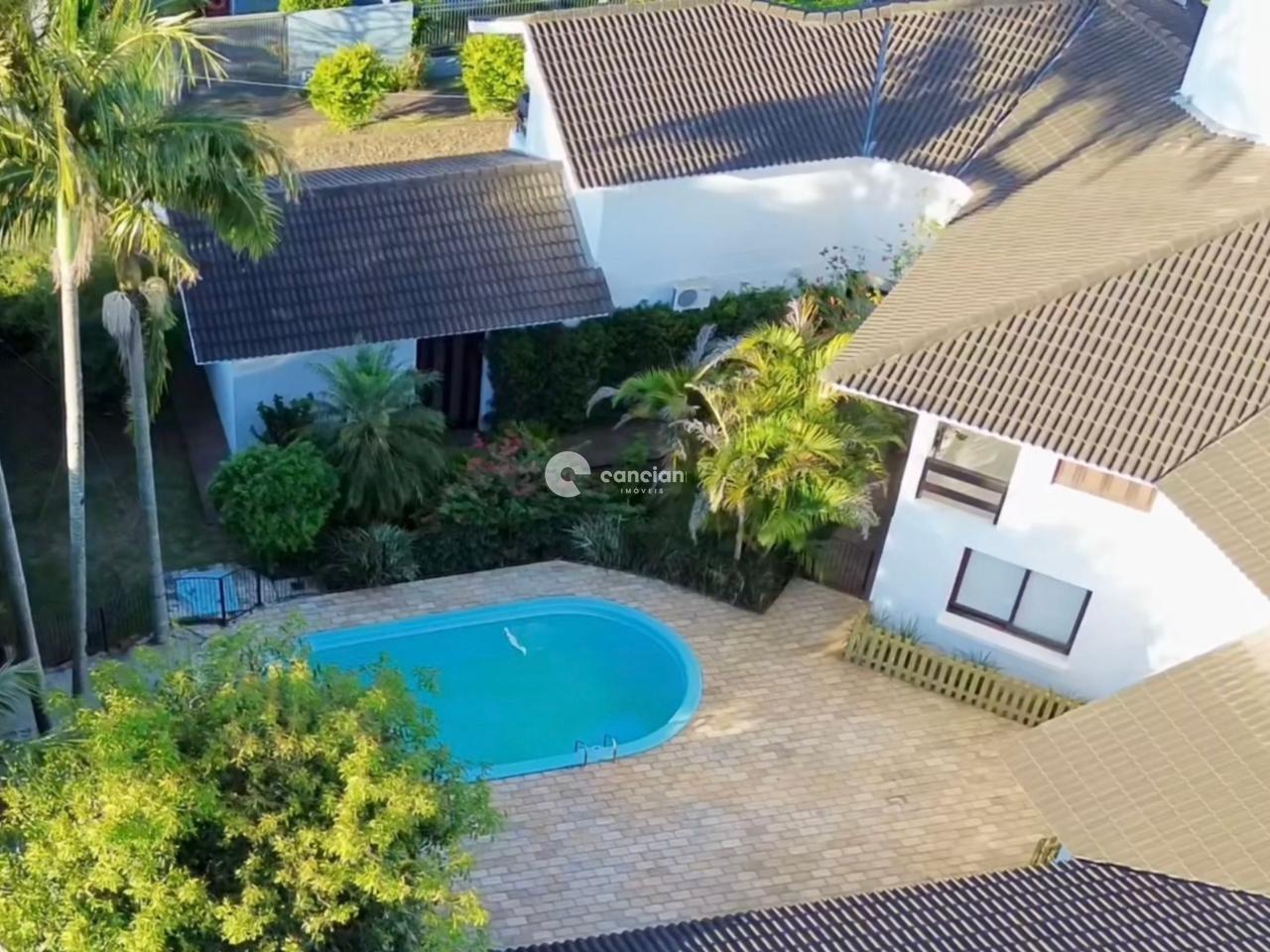 Casa à venda no Camobi: 