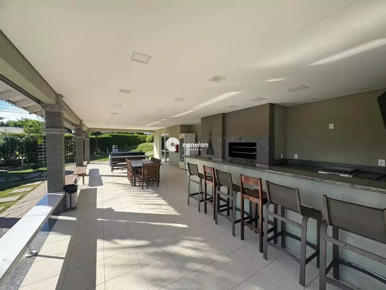 Casa de Condomínio à venda no São José: 