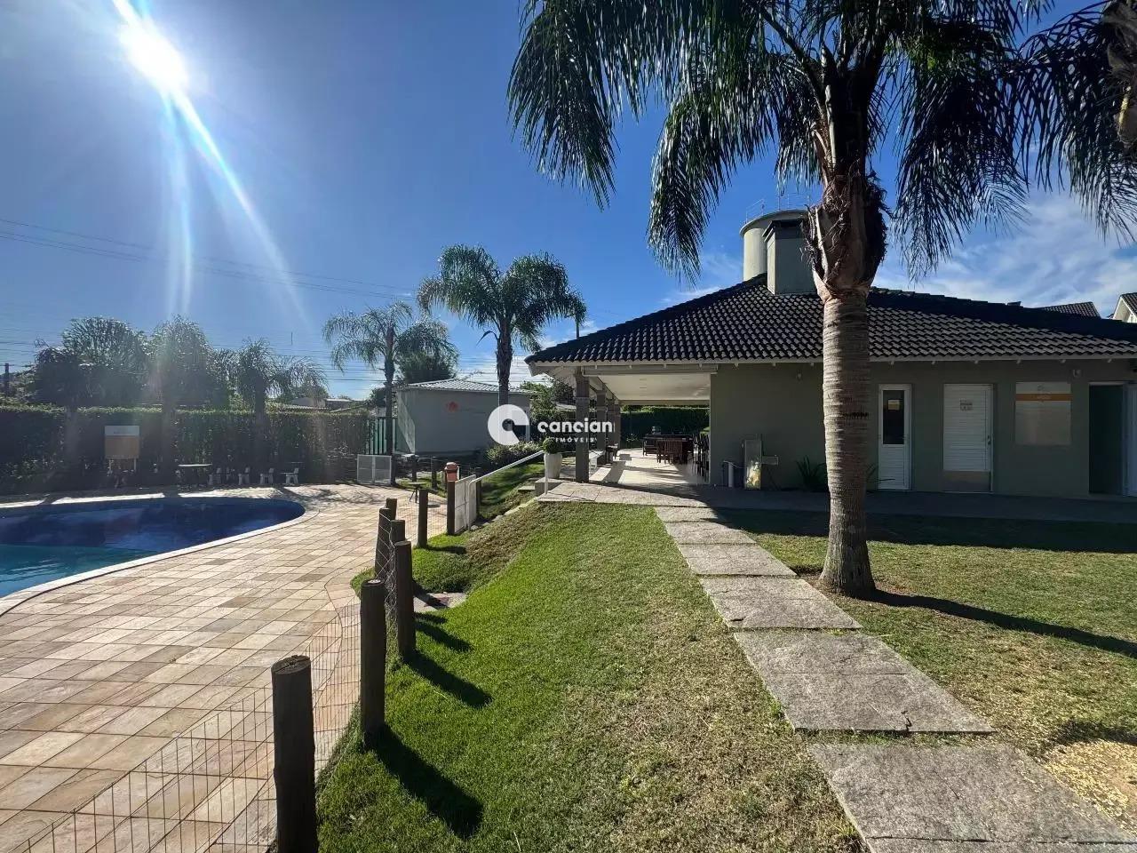 Casa de Condomínio à venda no São José: 