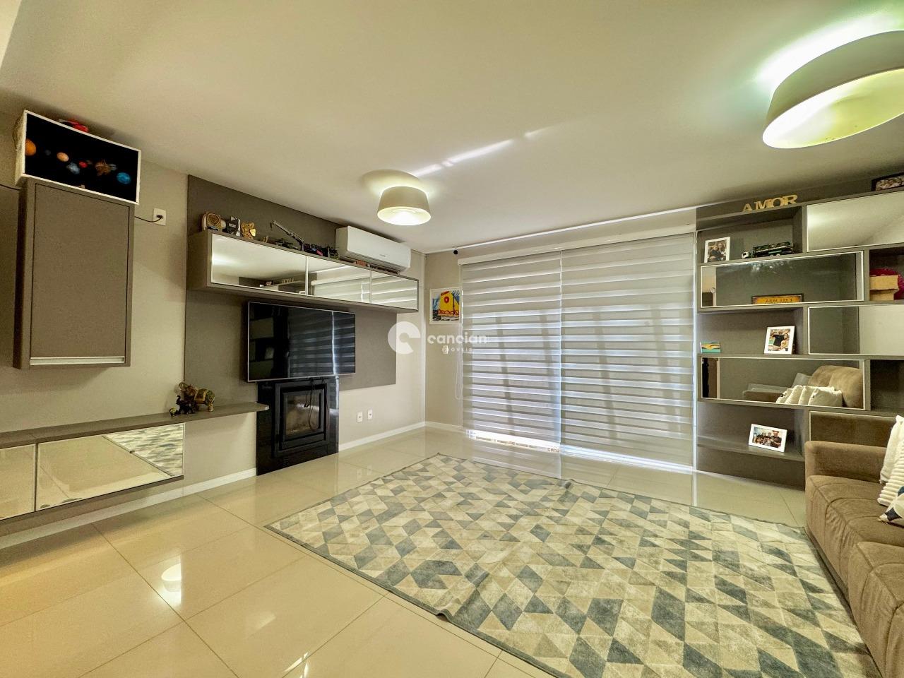 Casa de Condomínio à venda no São José: 