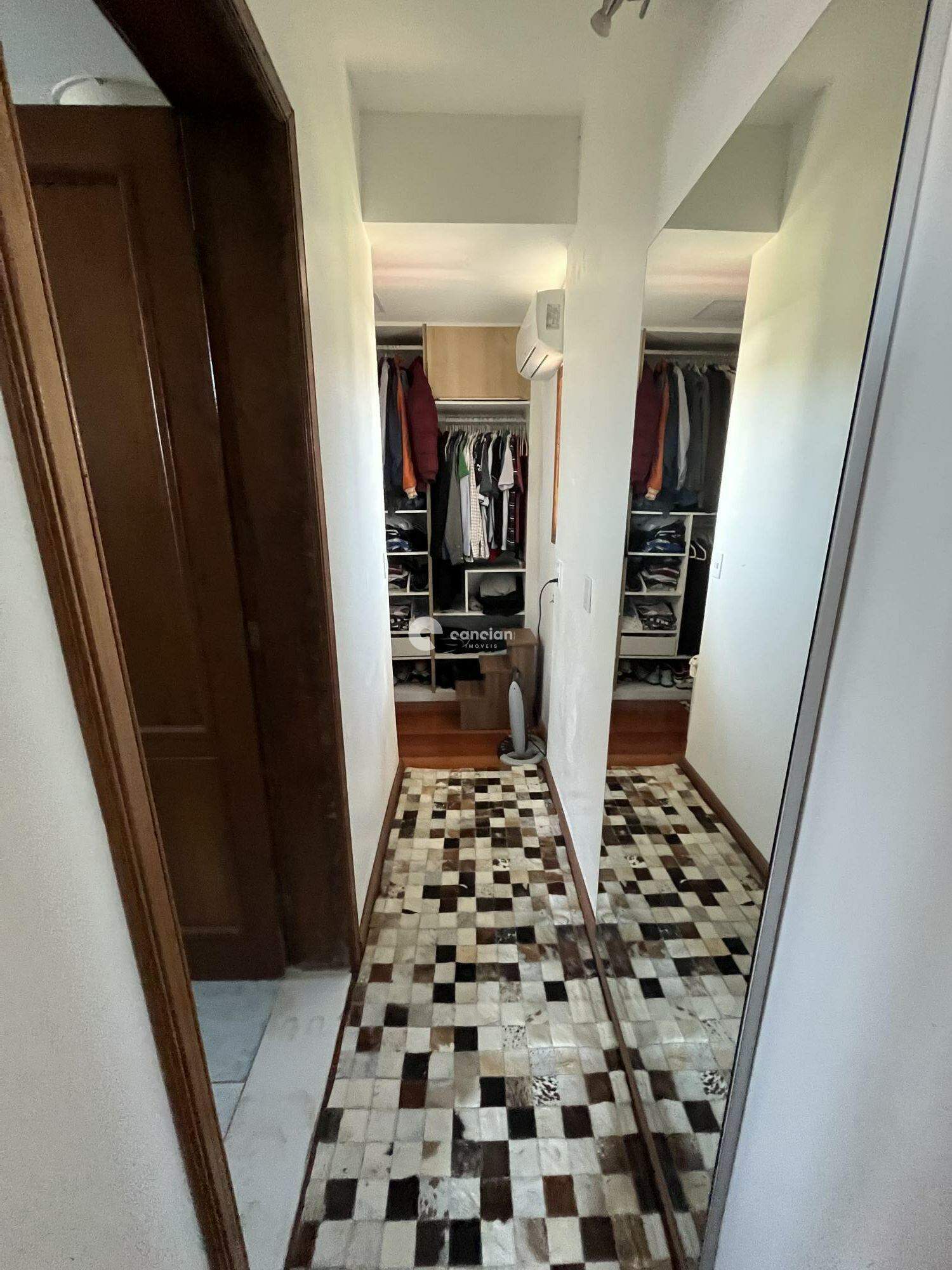 Casa à venda no São José: 