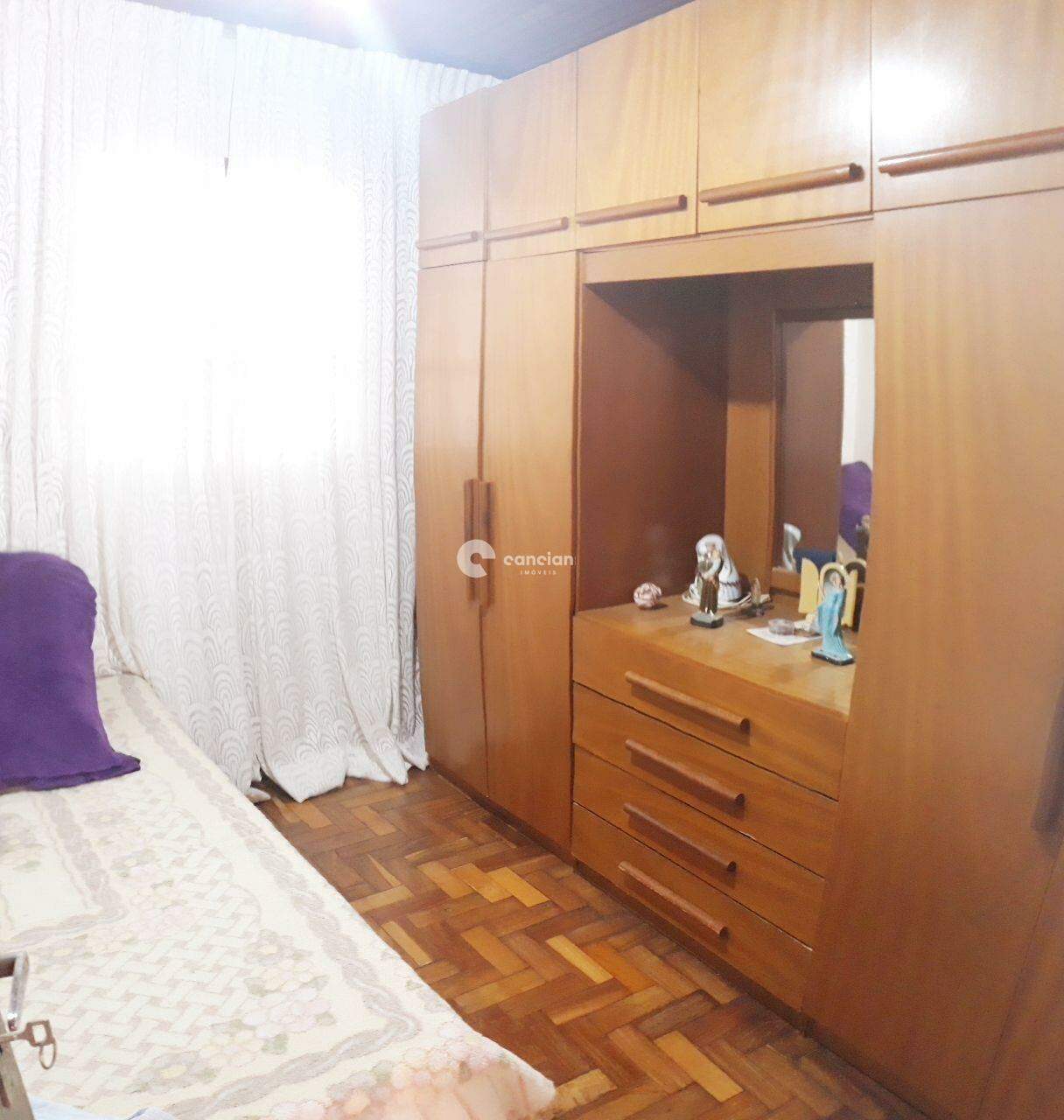 Casa à venda no Camobi: 