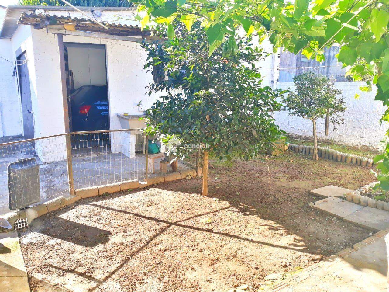 Casa à venda no Camobi: 