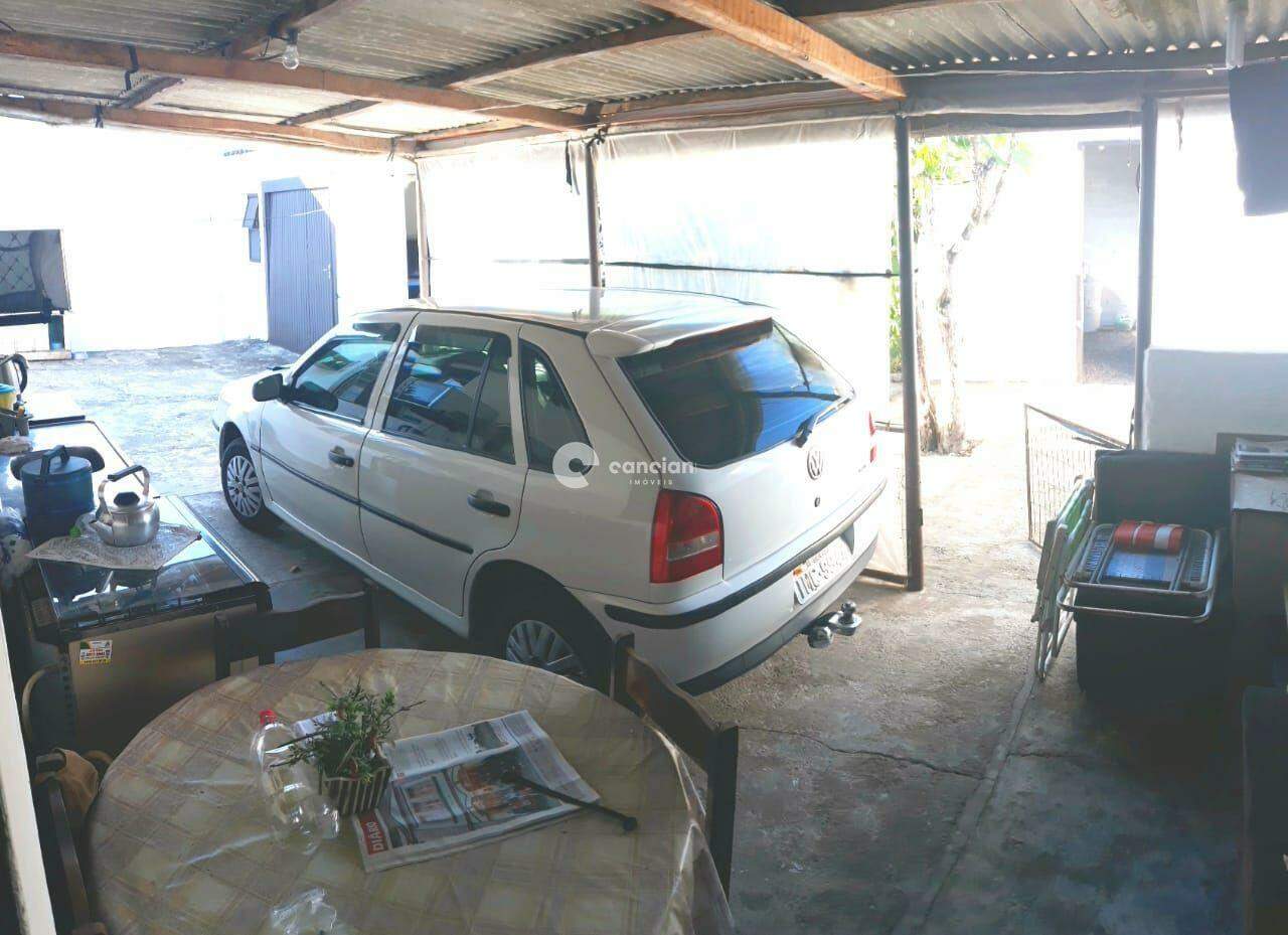 Casa à venda no Camobi: 