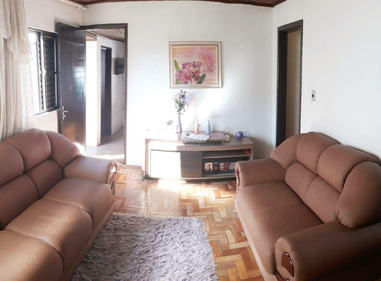 Casa à venda no Camobi: 