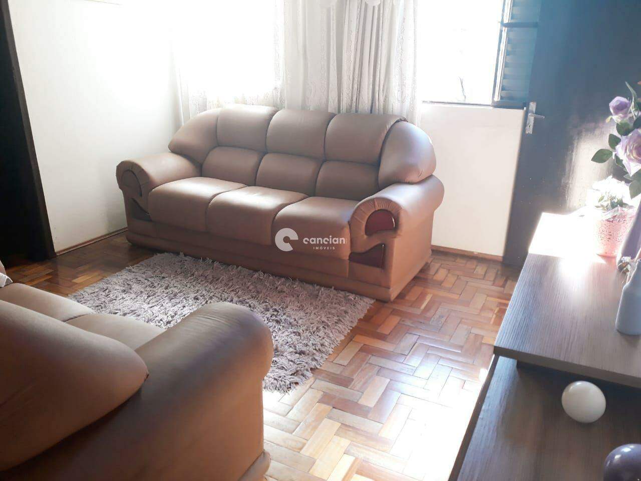 Casa à venda no Camobi: 