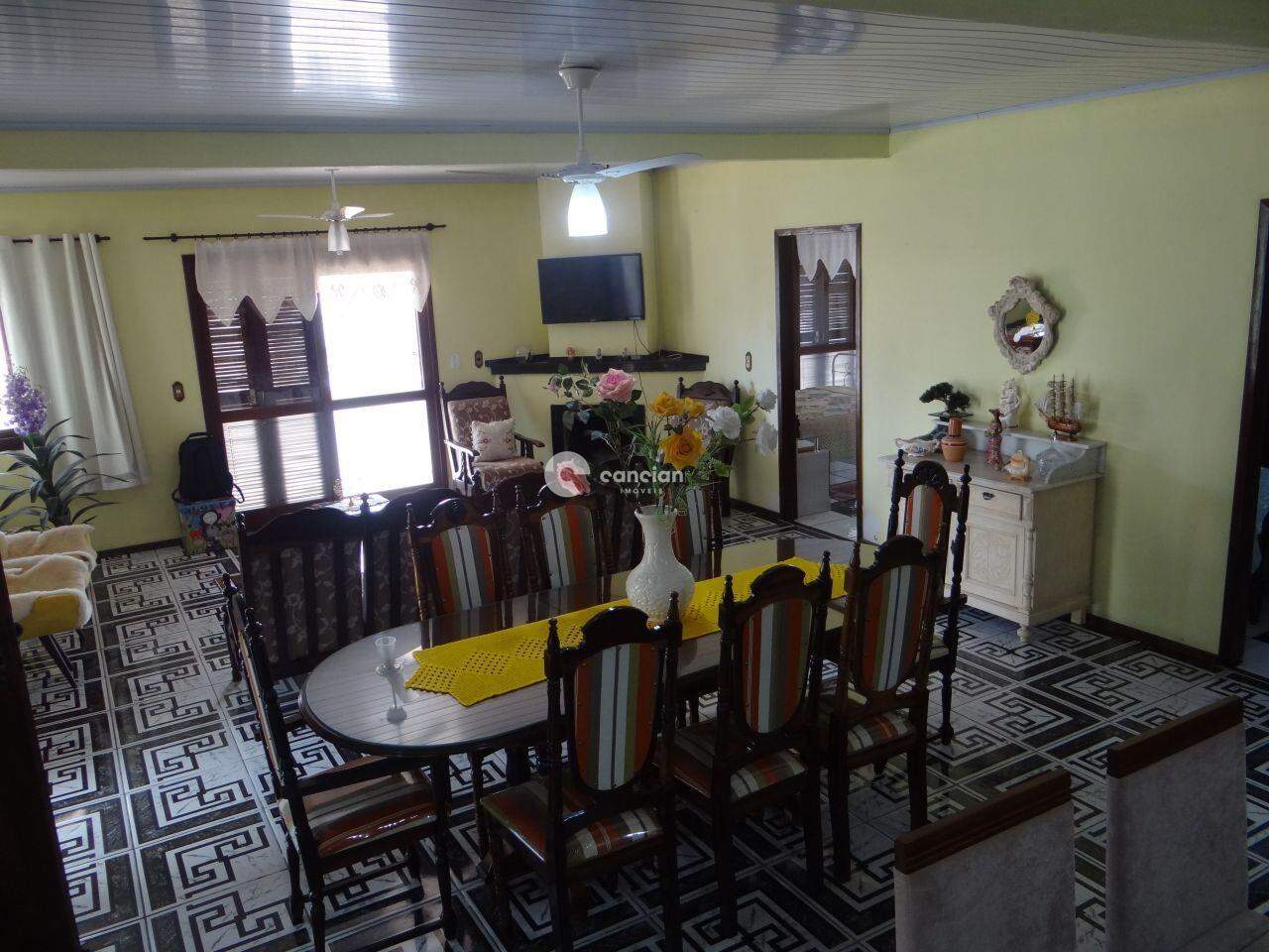 Casa à venda no São João: 