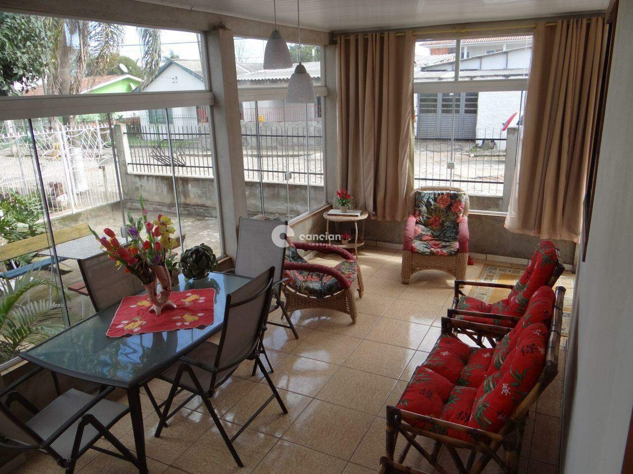 Casa à venda no São João: 