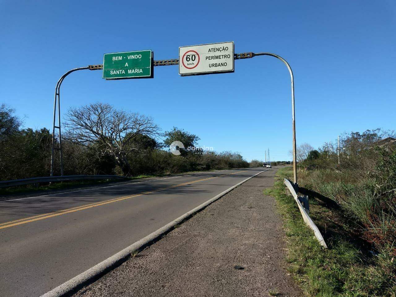 Terreno à venda no Tancredo Neves: 