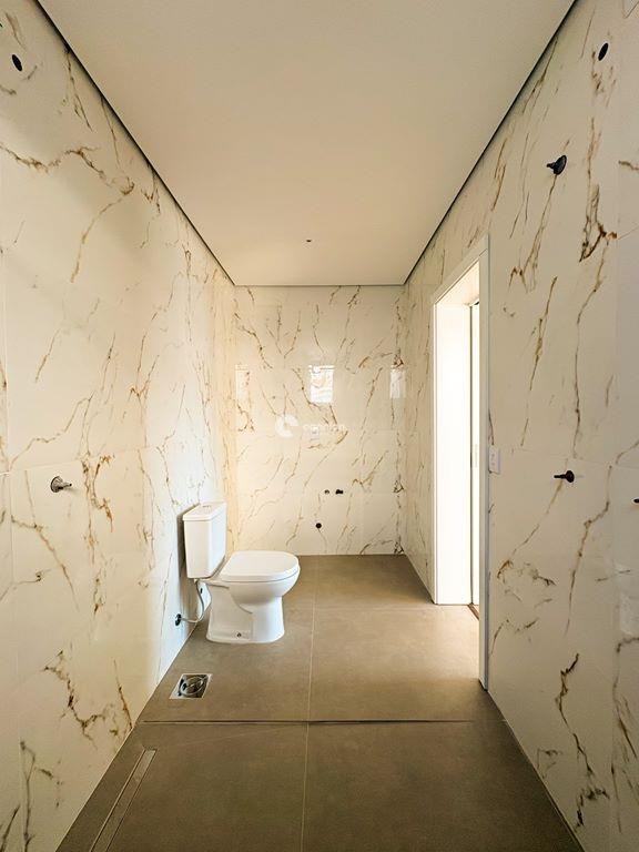 Casa à venda no Camobi: 