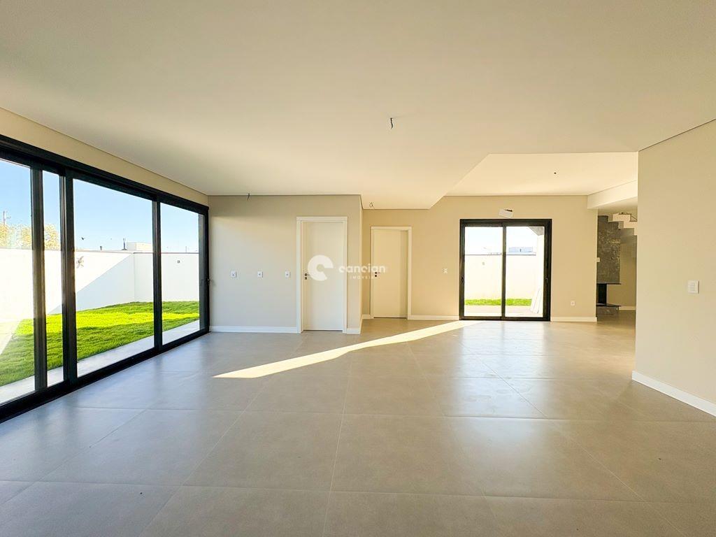 Casa à venda no Camobi: 