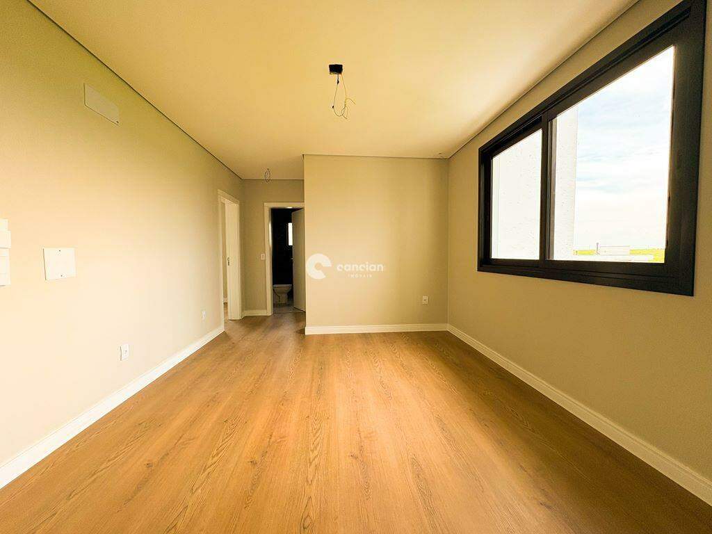 Casa à venda no Camobi: 