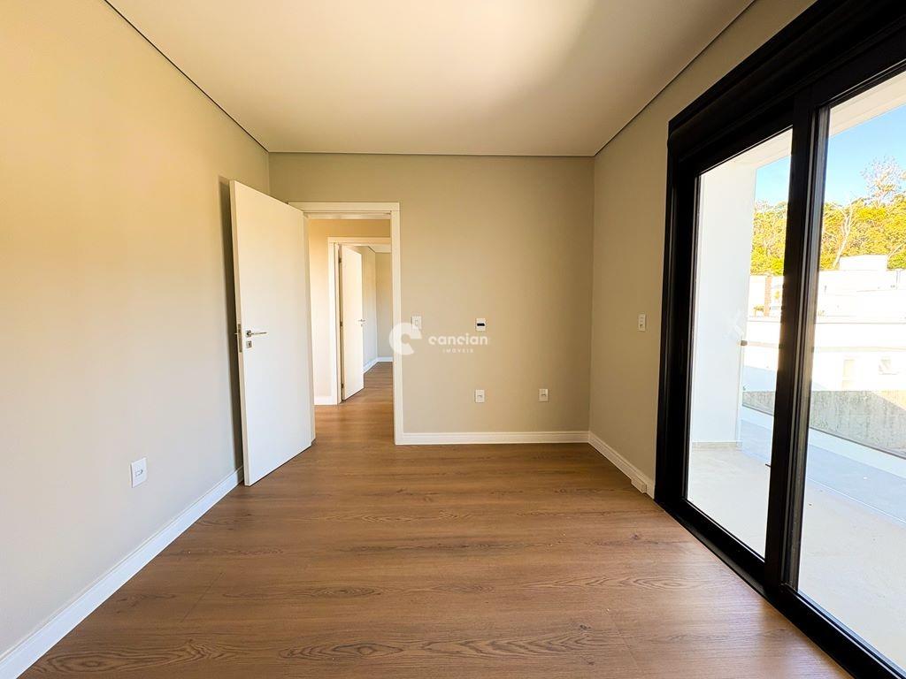 Casa à venda no Camobi: 