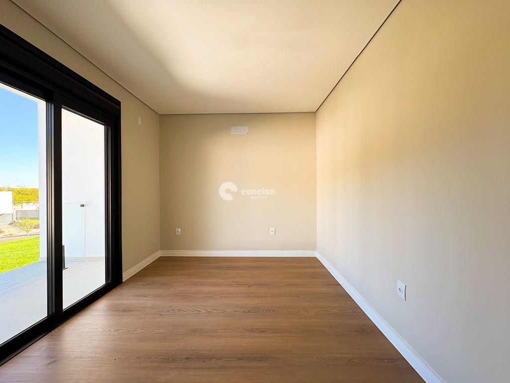 Casa à venda no Camobi: 