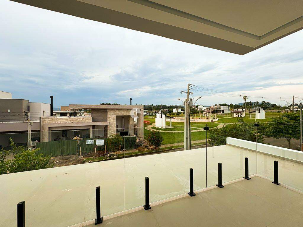 Casa à venda no Camobi: 