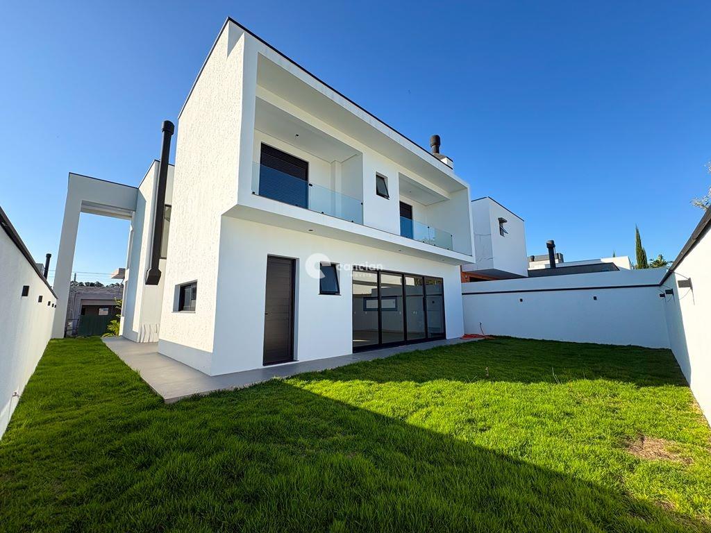 Casa à venda no Camobi: 