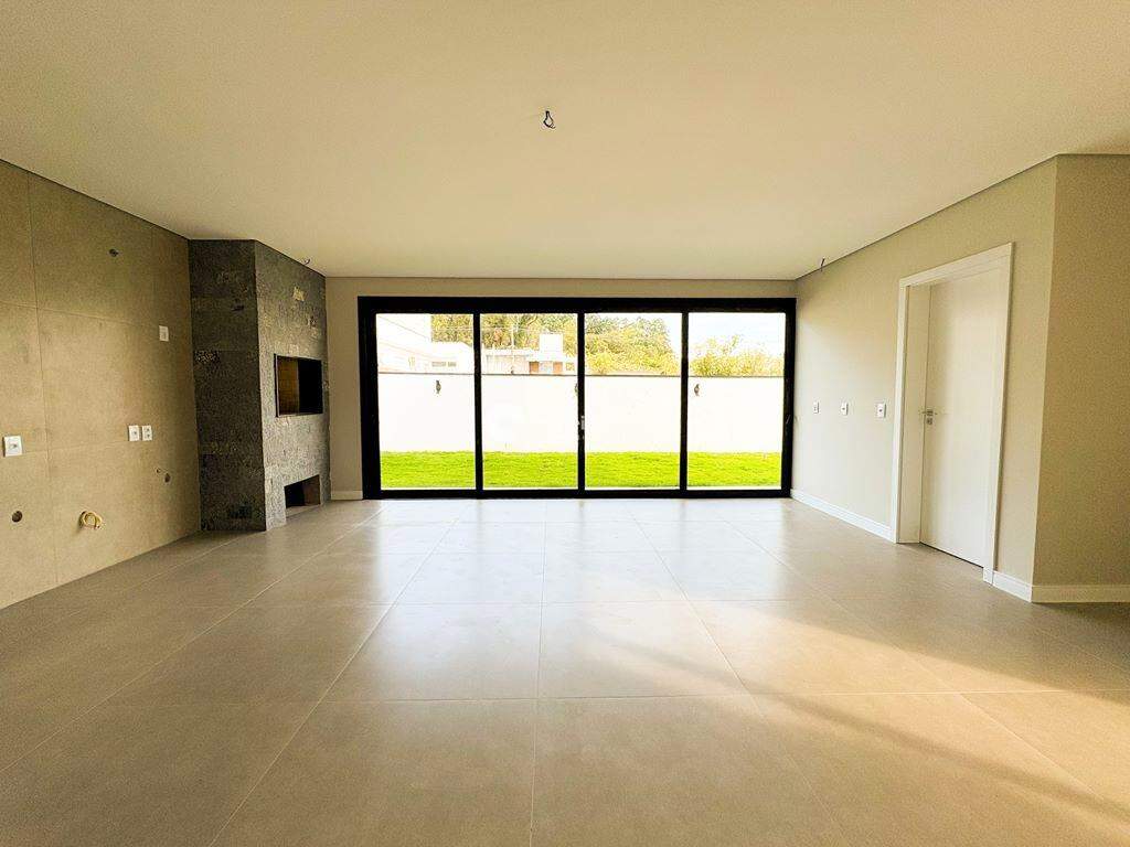 Casa à venda no Camobi: 