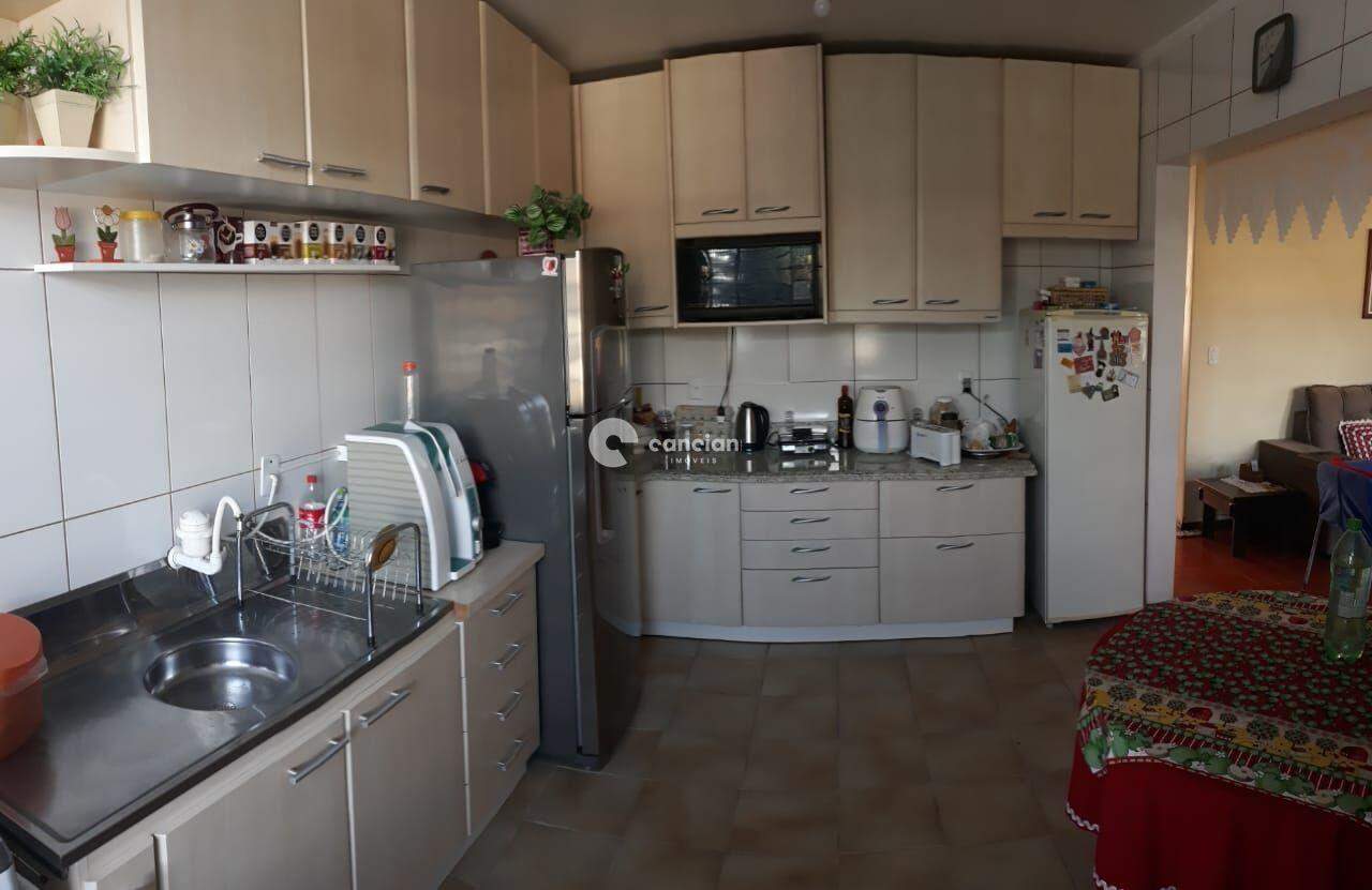 Casa à venda no Camobi: 