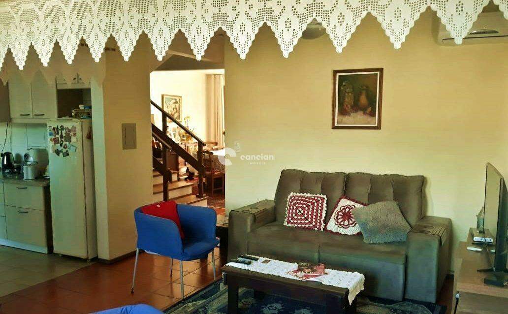 Casa à venda no Camobi: 