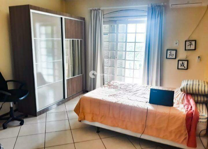 Casa à venda no Salgado Filho: 