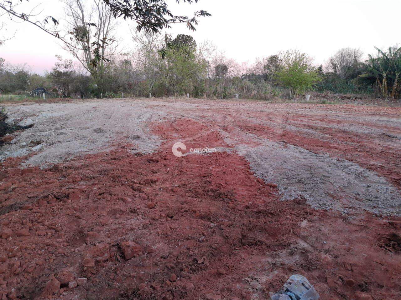 Terreno à venda no Camobi: