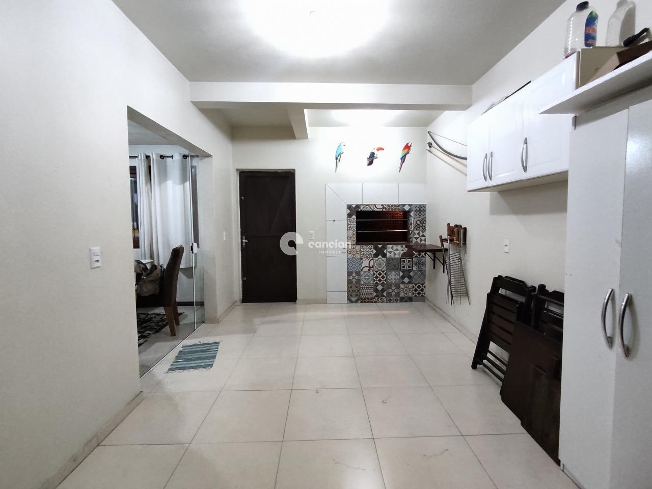 Casa à venda no Juscelino Kubitschek: 