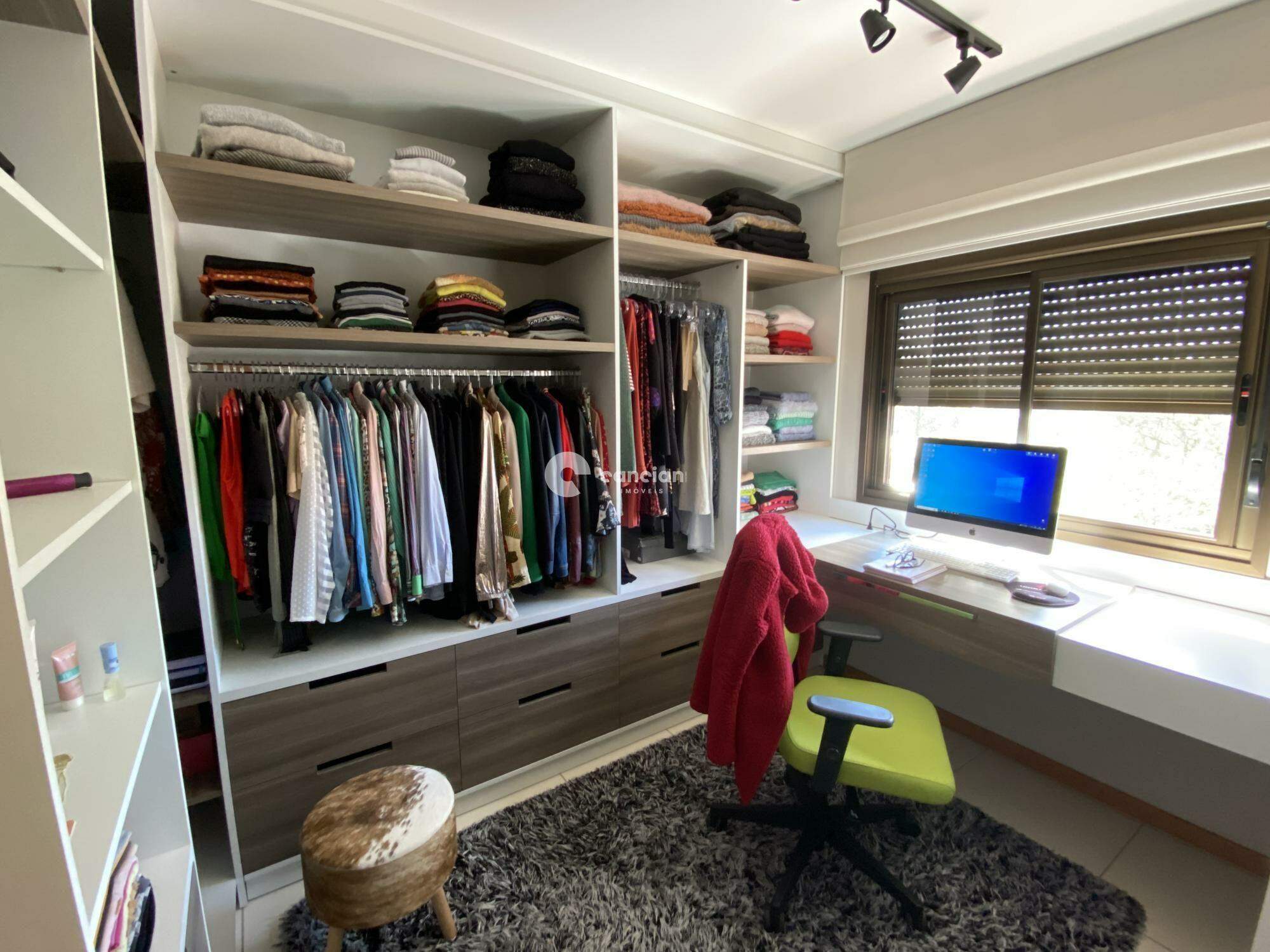 Apartamento à venda no Uglione: 