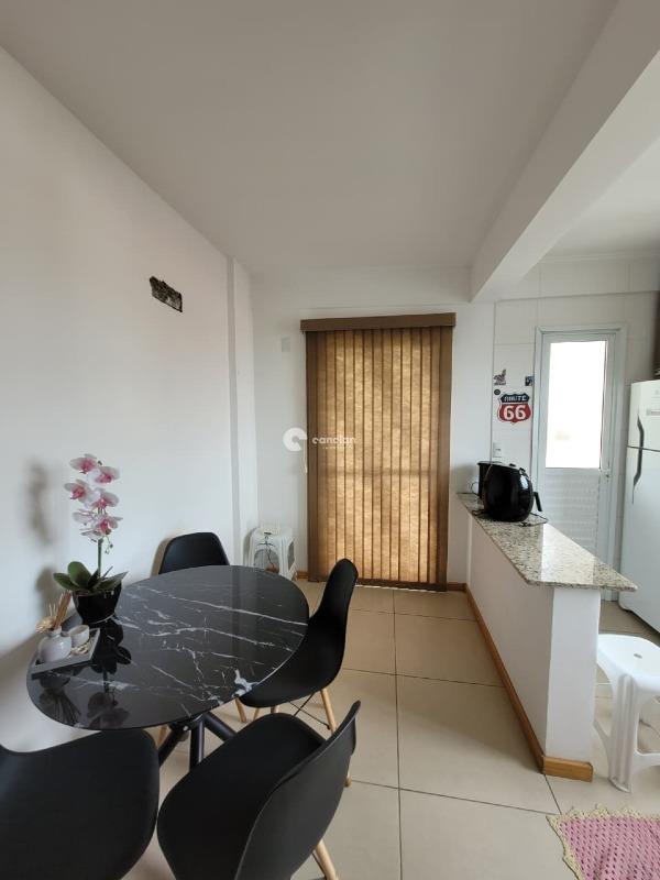 Apartamento à venda no Camobi: 