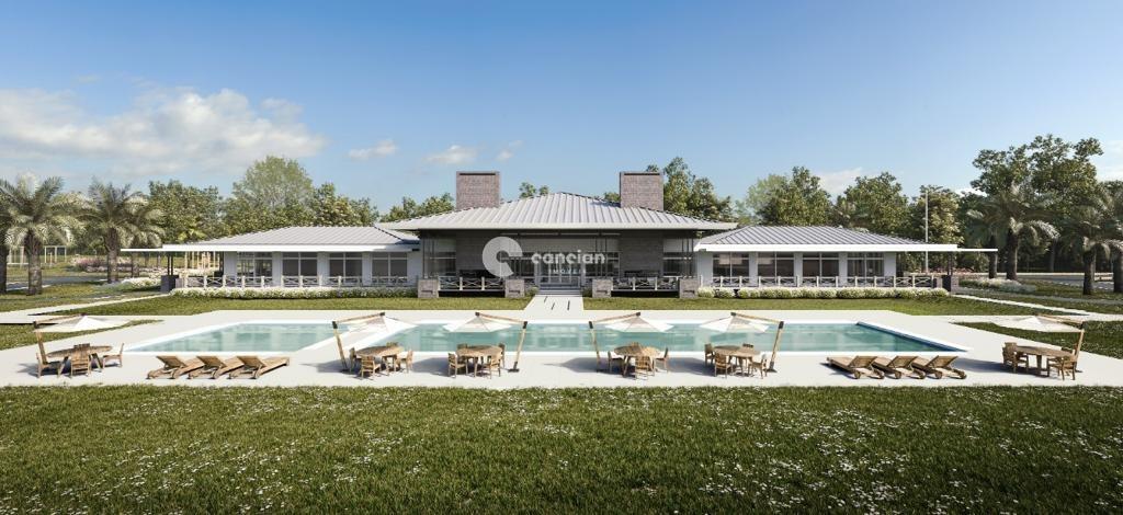 Terreno em condomínio à venda no Tomazetti: 