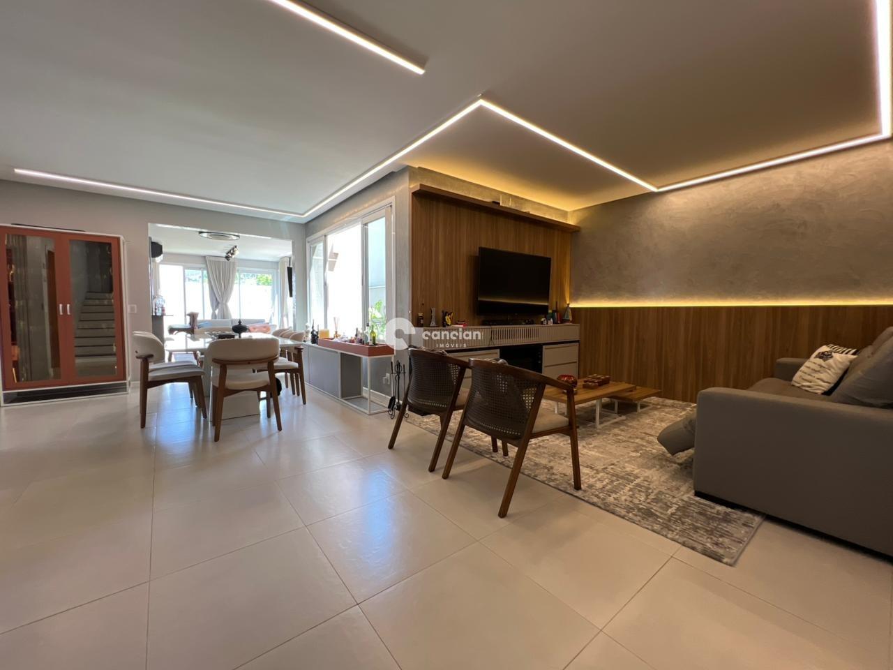 Casa de Condomínio à venda no Tomazetti: 