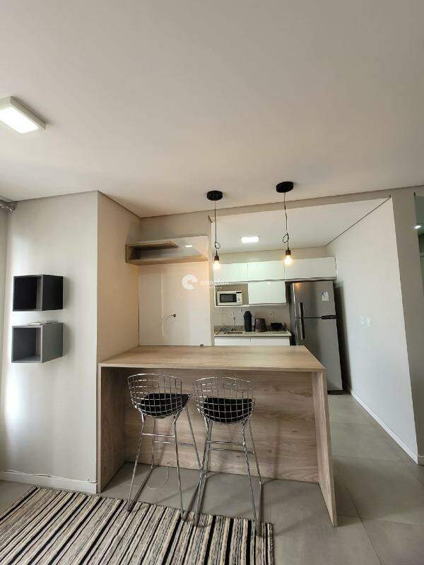 Apartamento para aluguel no Menino Jesus: 