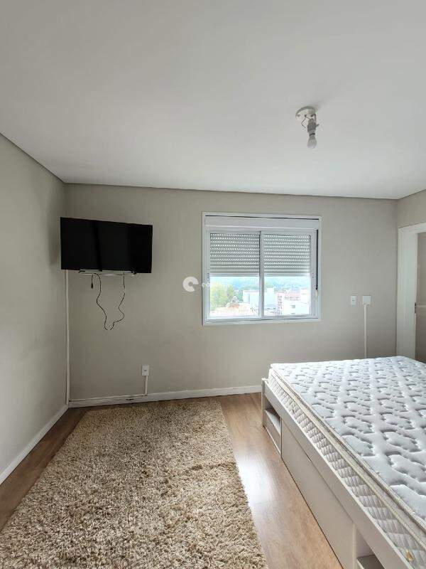 Apartamento para aluguel no Menino Jesus: 