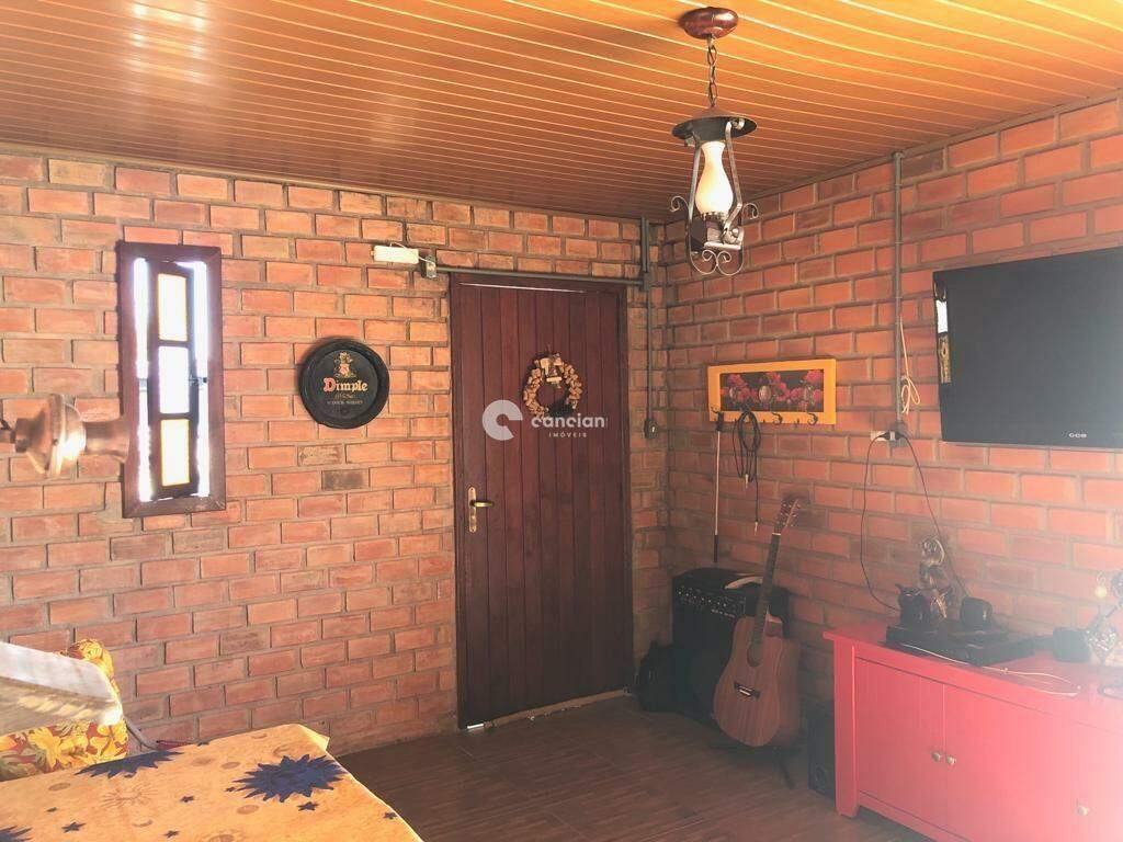 Casa à venda no Camobi: 