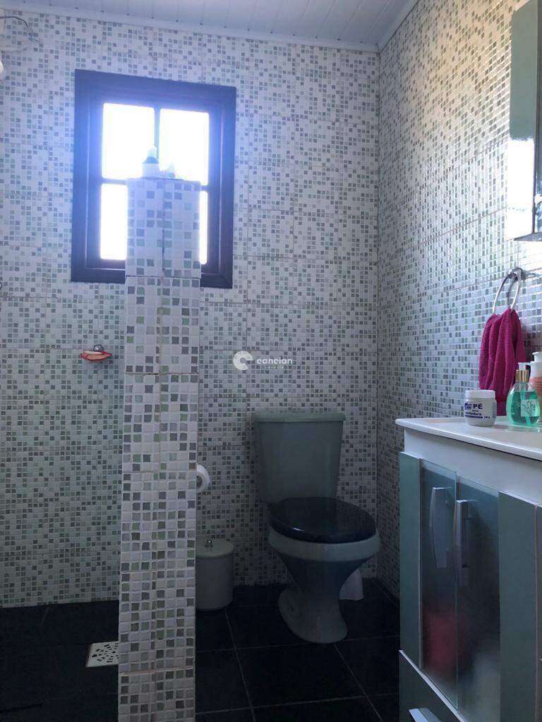 Casa à venda no Camobi: 