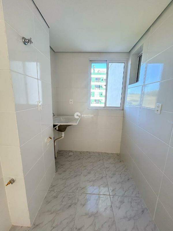 Apartamento à venda no São José: 