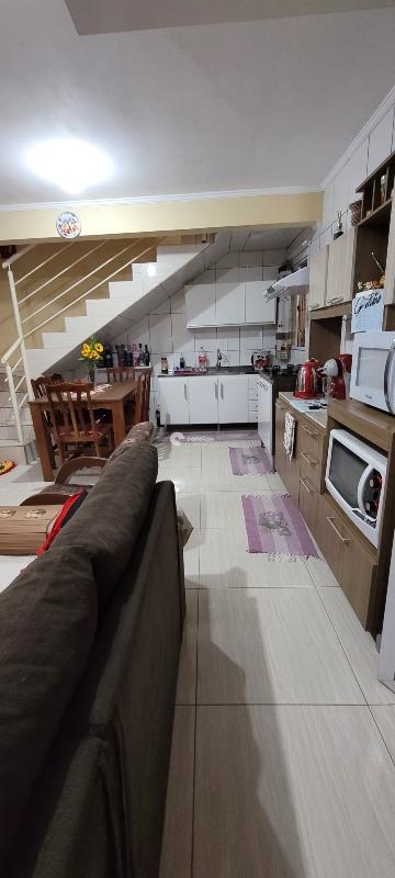 Casa de Condomínio à venda no Tancredo Neves: 