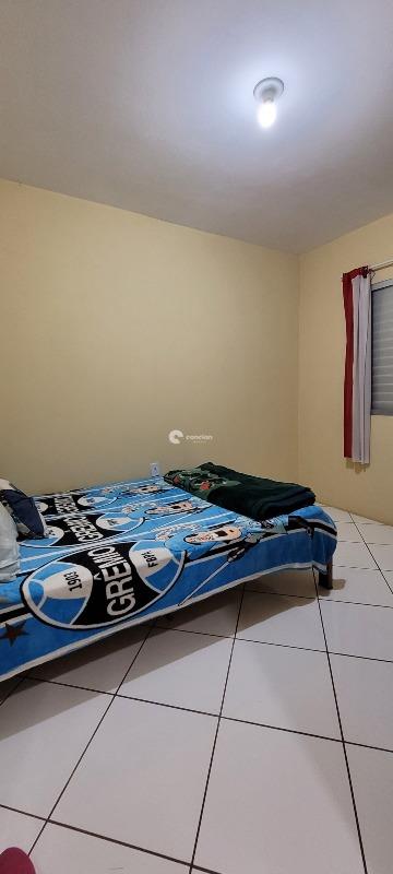 Casa de Condomínio à venda no Tancredo Neves: 