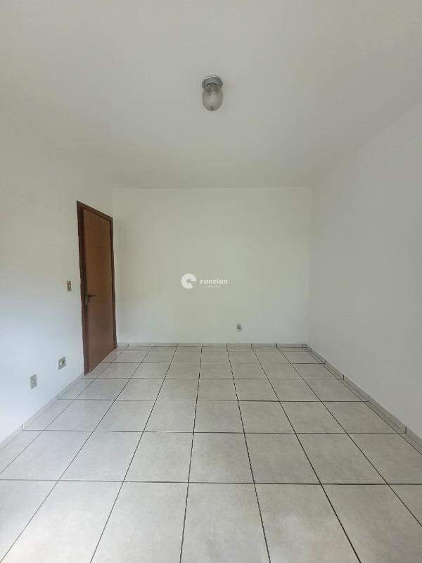 Apartamento para aluguel no Menino Jesus: 