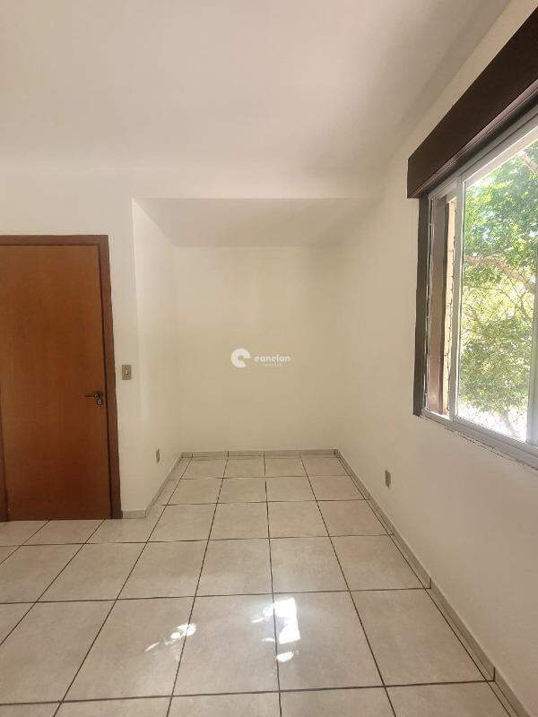 Apartamento para aluguel no Menino Jesus: 