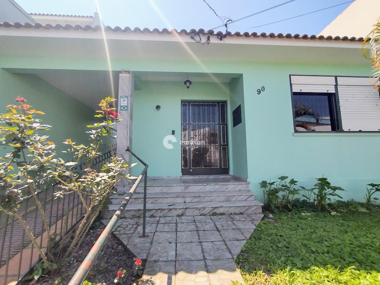 Casa à venda no Menino Jesus: Fachada